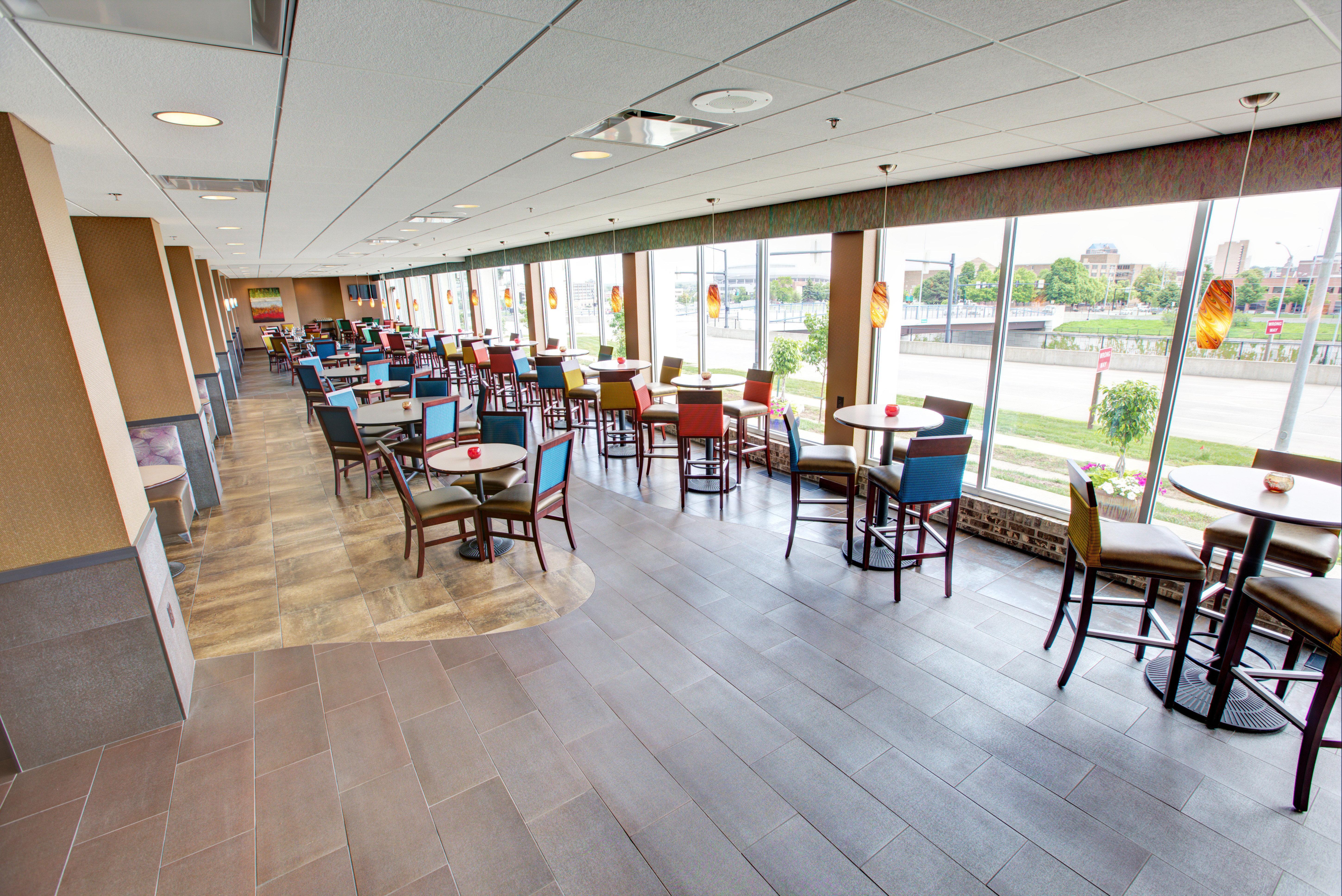 Holiday Inn Des Moines-Downtown-Mercy Campus By Ihg Eksteriør billede